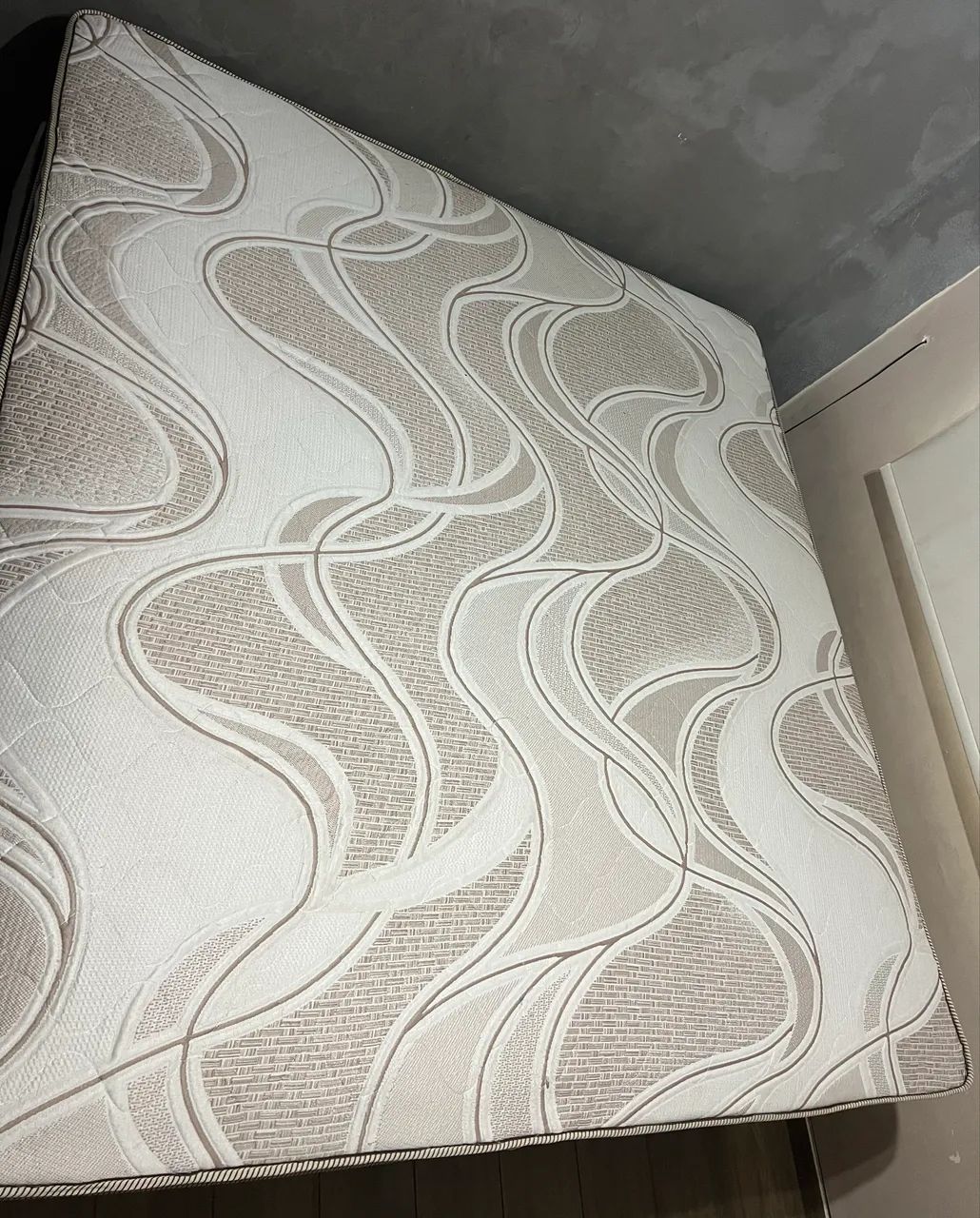 Cama Box King Muito Nova!  - Foto 2