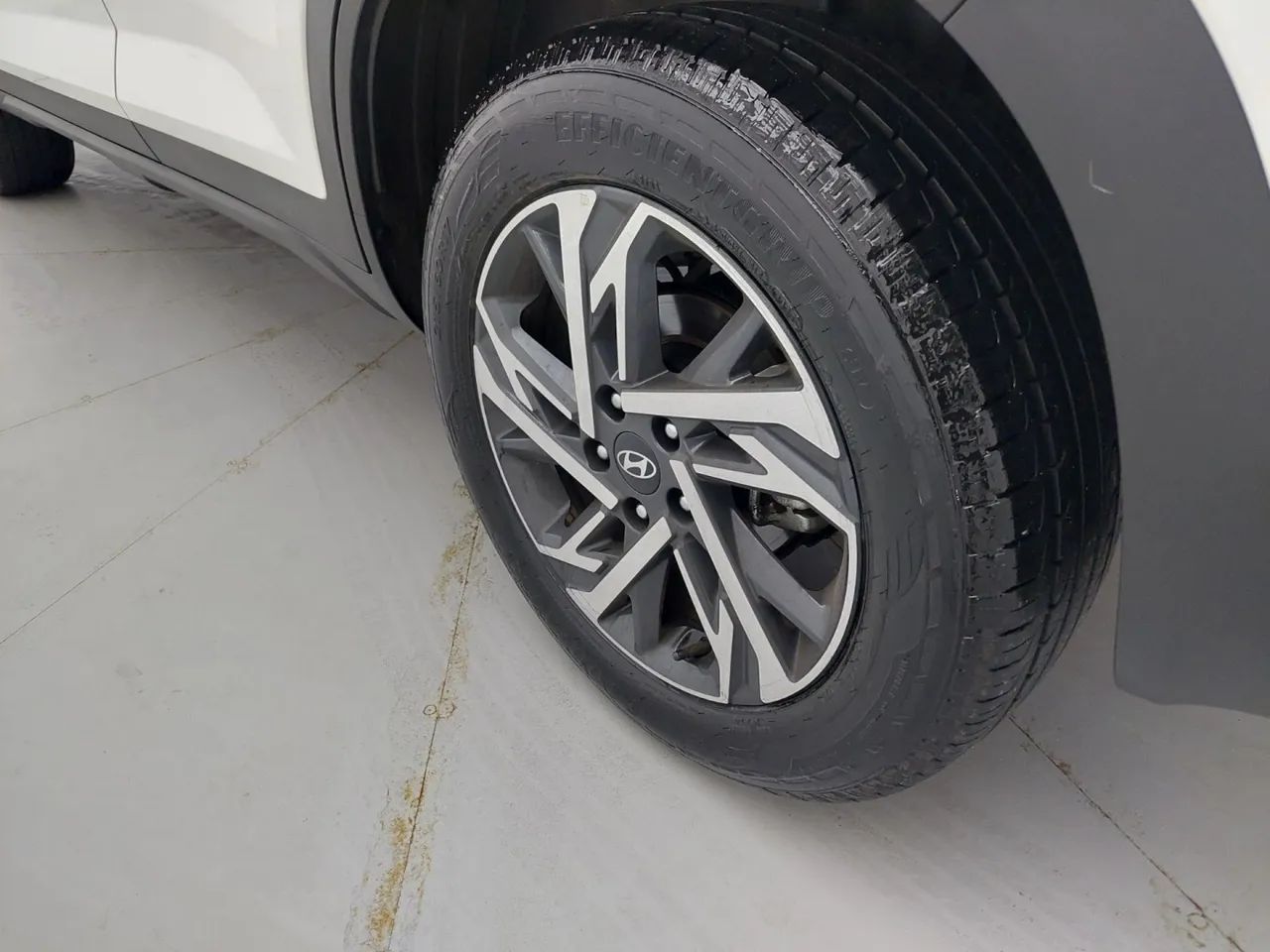 Hyundai Creta Limited 1.0 TB 12V Flex Aut., foto 12 de 18