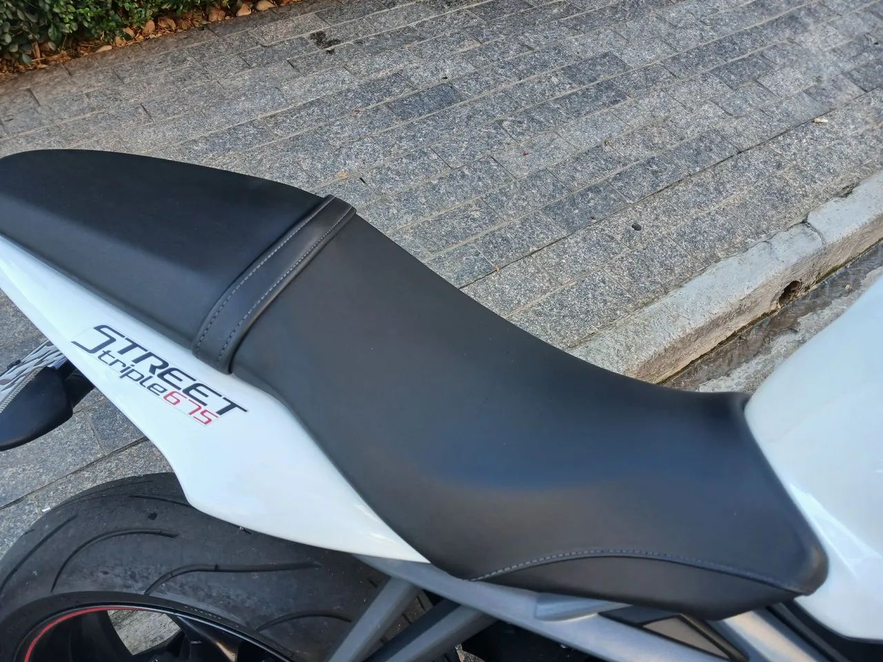 Street Triple  - Foto 3