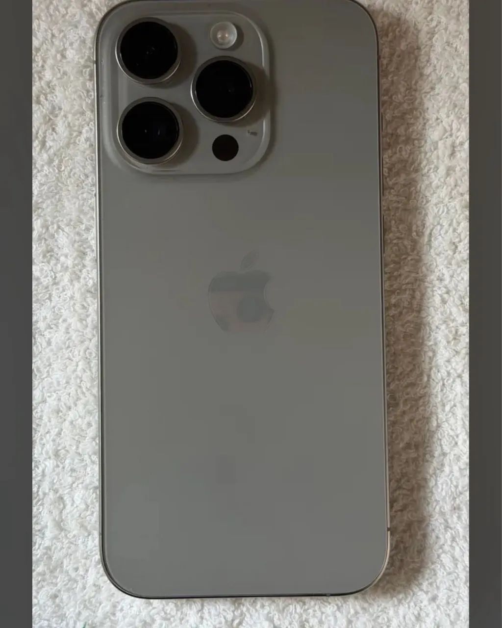iPhone 15 pro - Foto 2