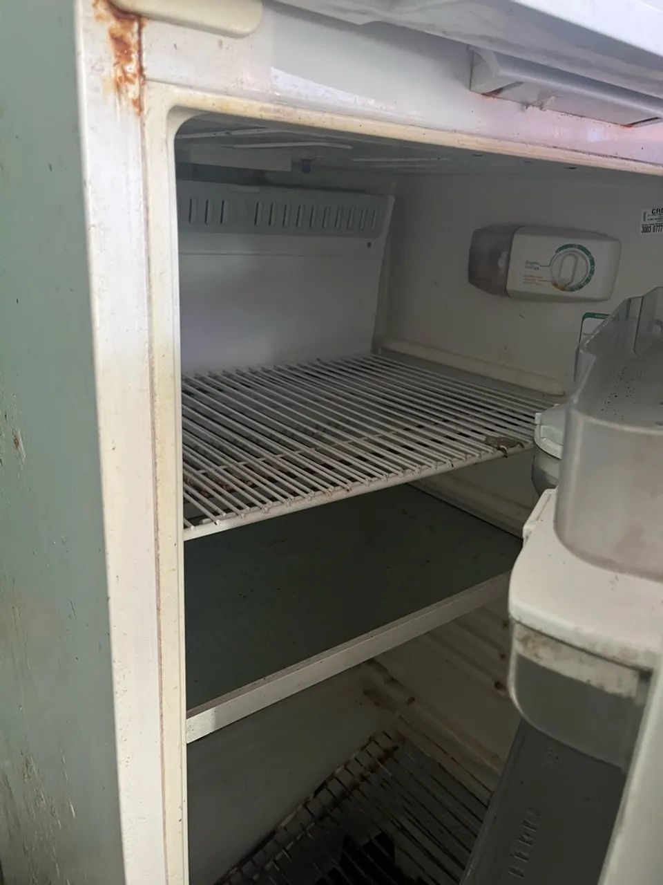 Geladeira Semi nova  - Foto 2