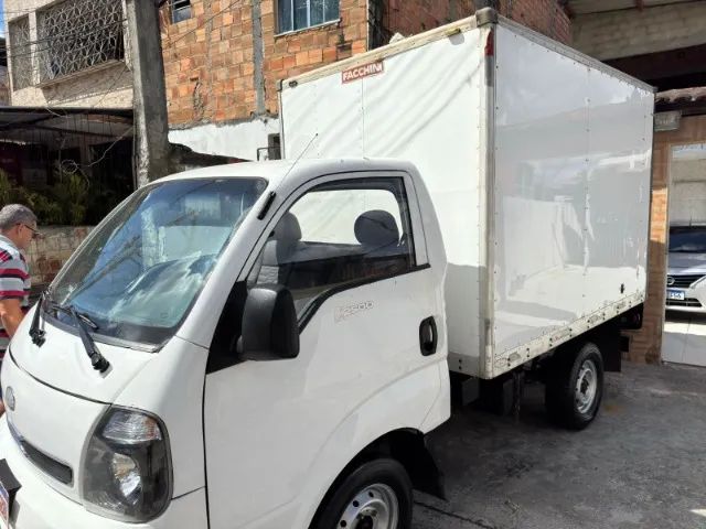 Vende-se kia bongo 2015 em perfeito estado de conservação!  - Foto 3