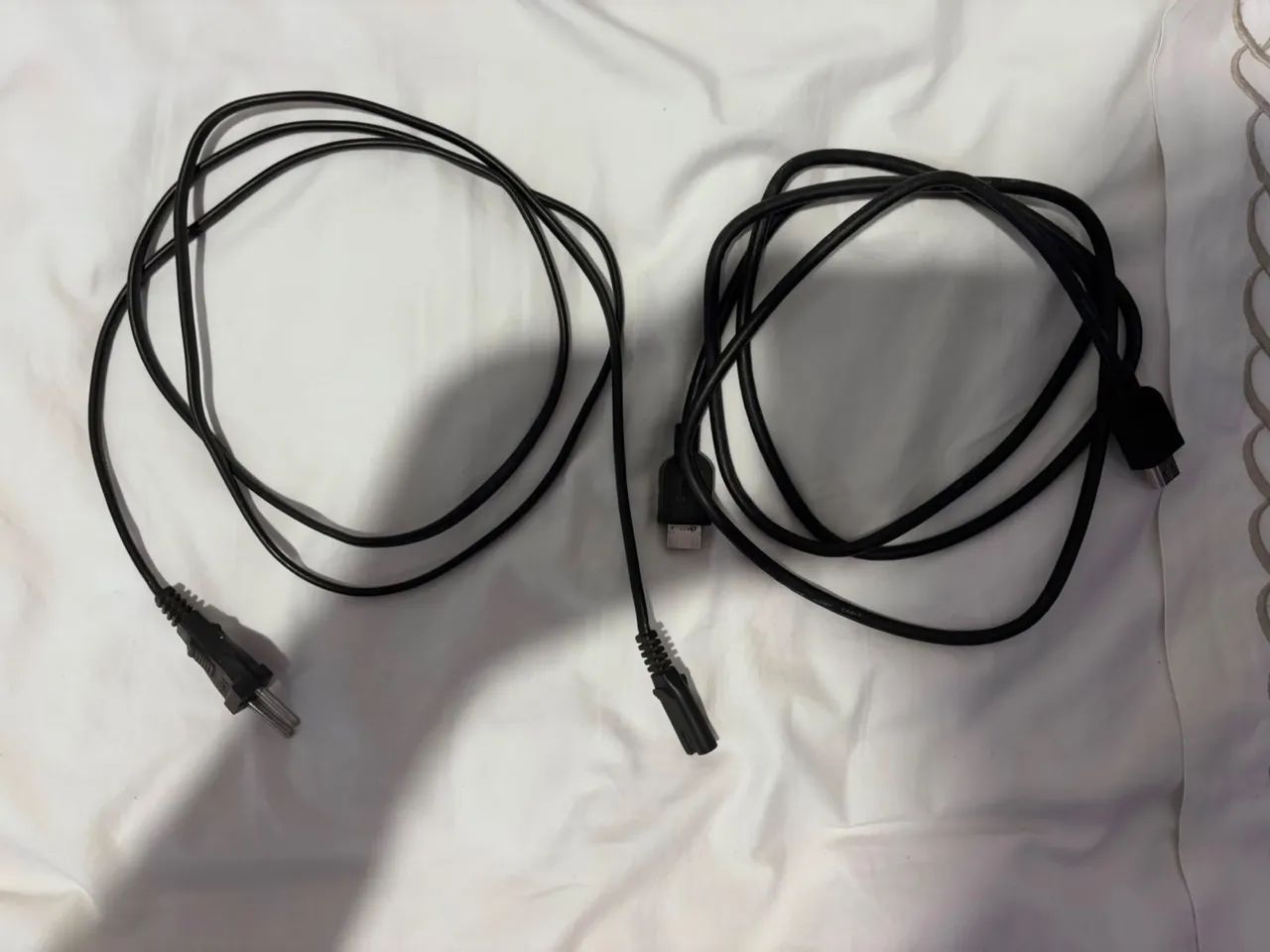 Vendo PS4 Slim 1TB, funcionando normalmente. - Foto 2
