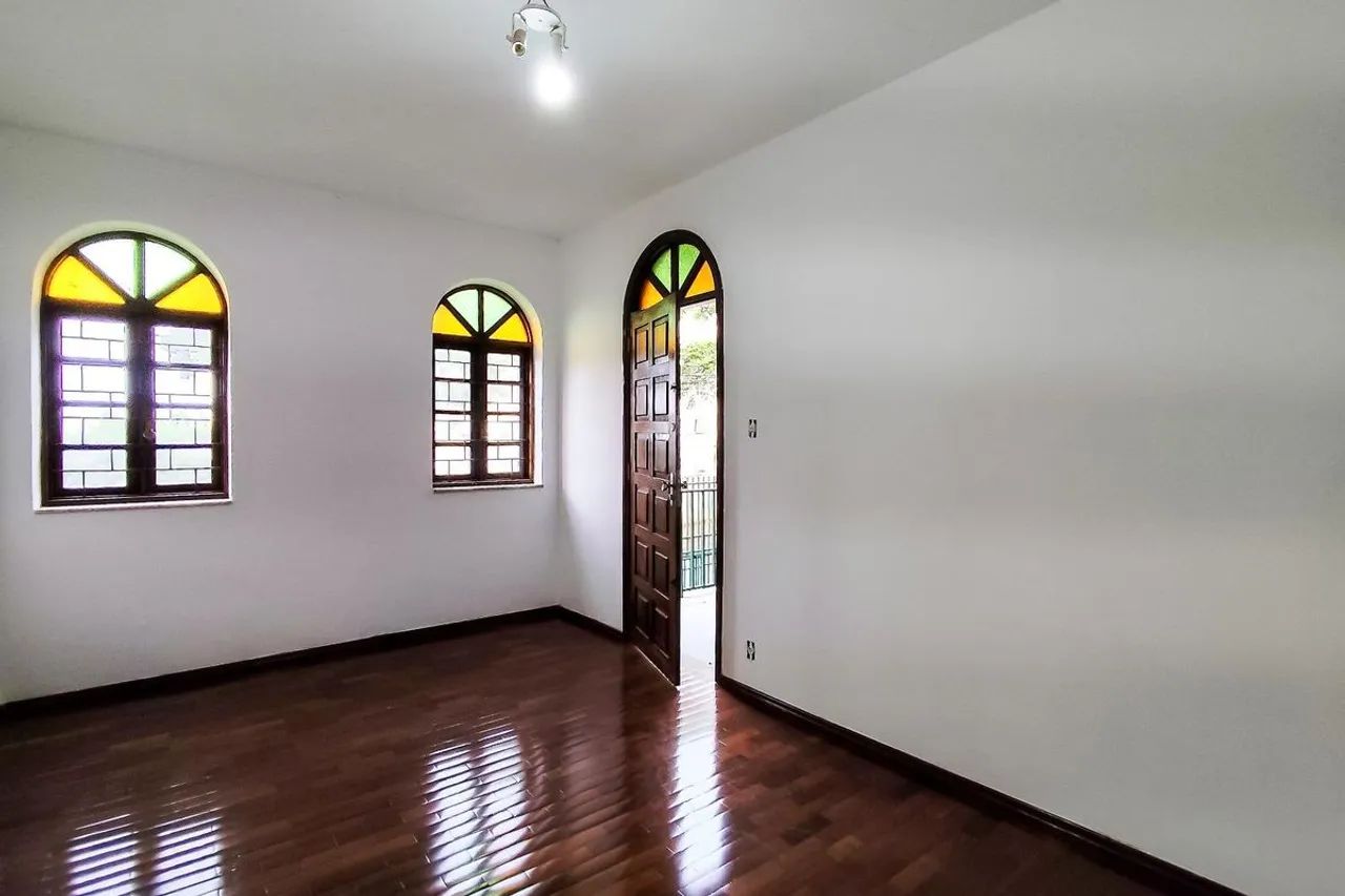 Casa à Venda - Salgado Filho, 4 Quartos, 420 m2