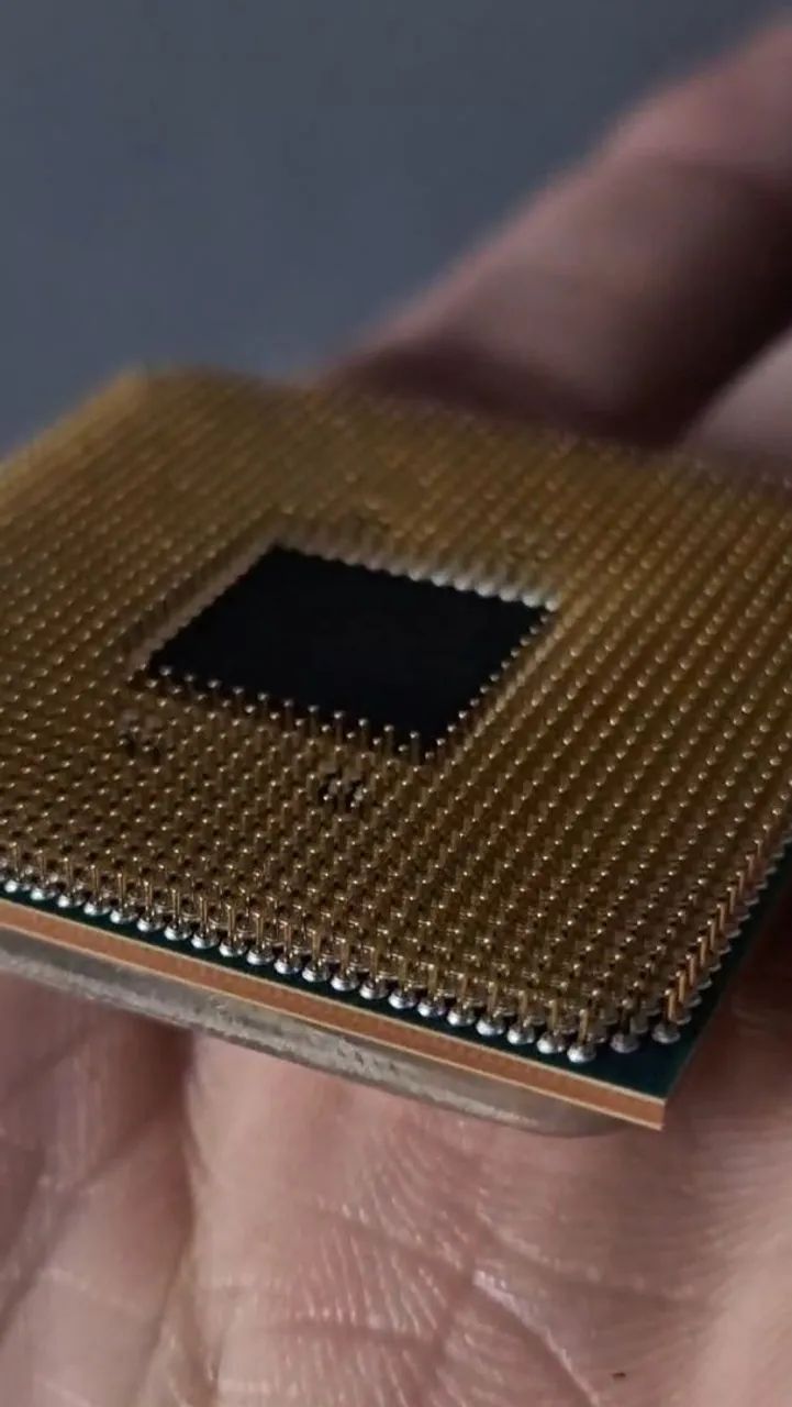 Processador AMD Ryzen 3 3200G + Cooler Original AMD - Foto 3