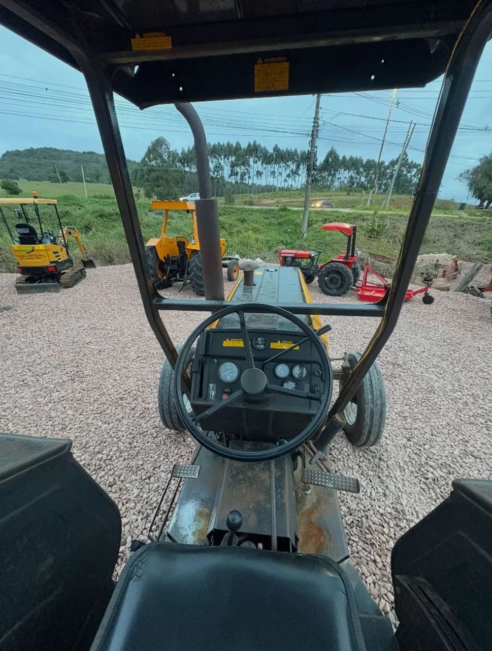 Trator agrícola  - Foto 2