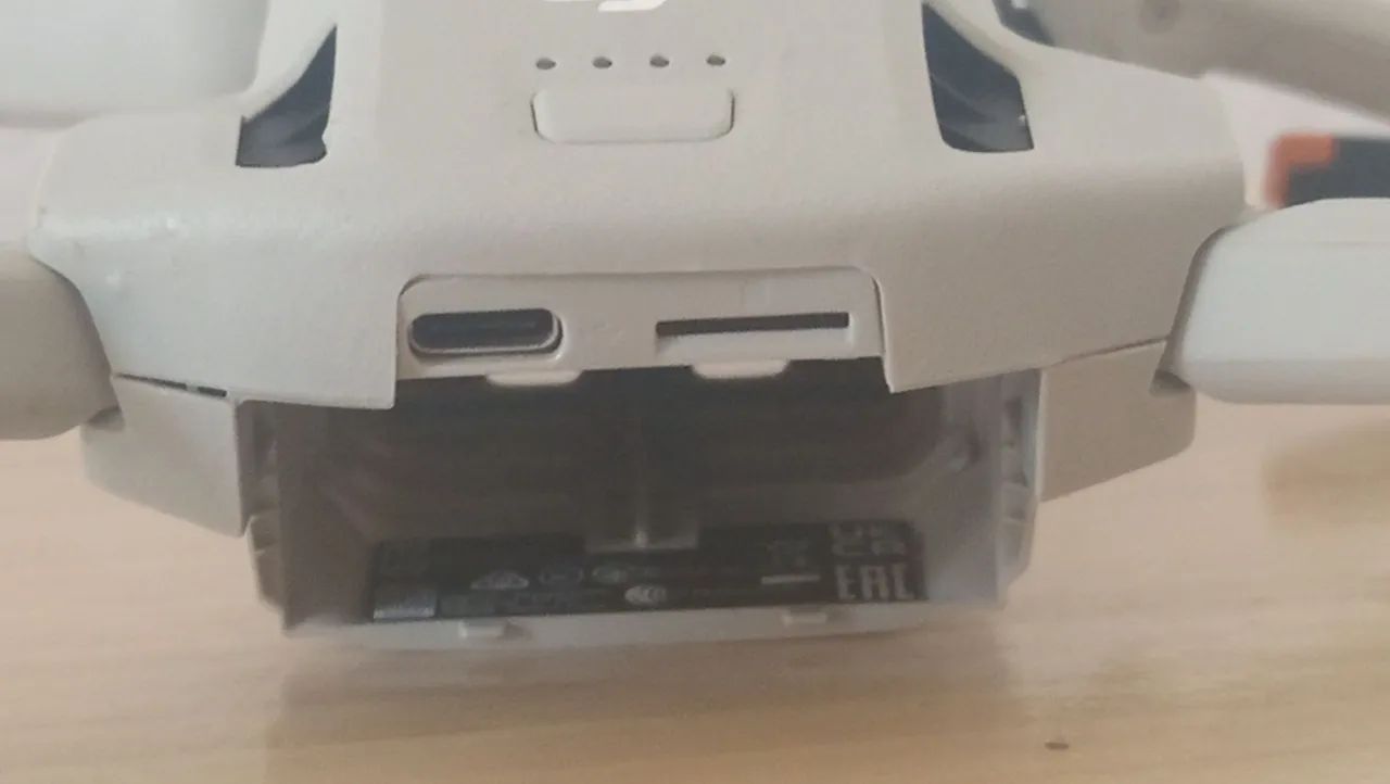 Dji mini 3 p/ retirada de peças  - Foto 6