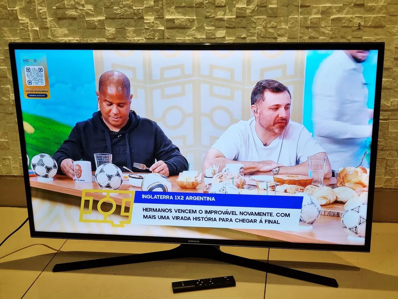 Tv 40 Samsung Smart 4K  - Foto 4