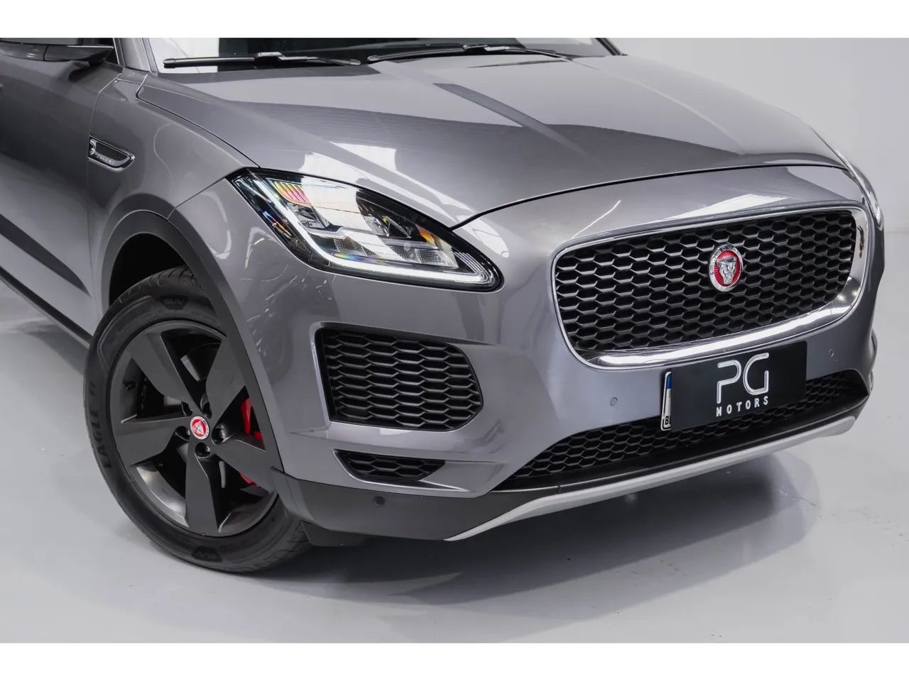 Jaguar E-Pace 2.0 AWD 249cv Aut. 2019 - Foto 3