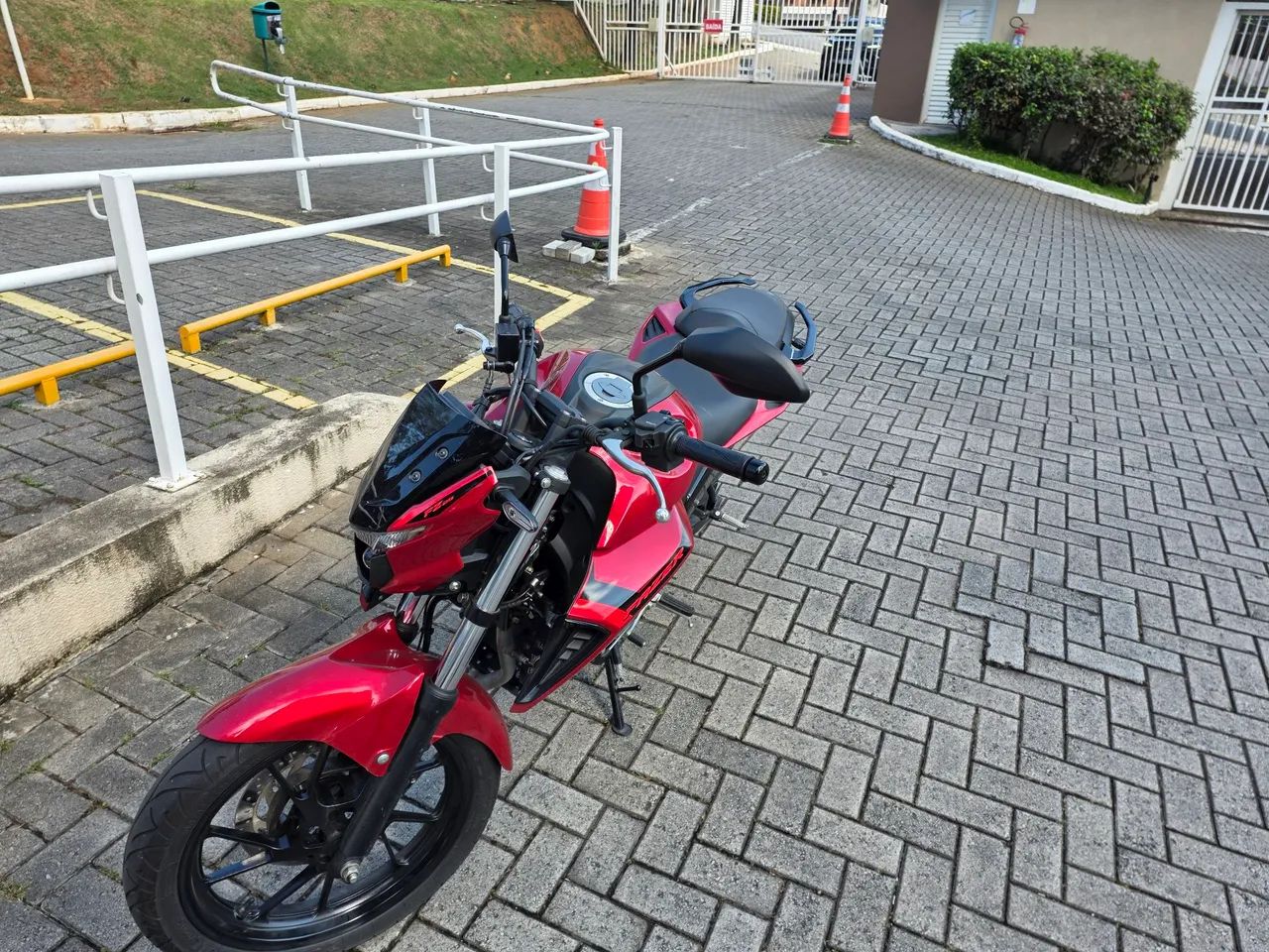 Fazer 250 - Foto 3