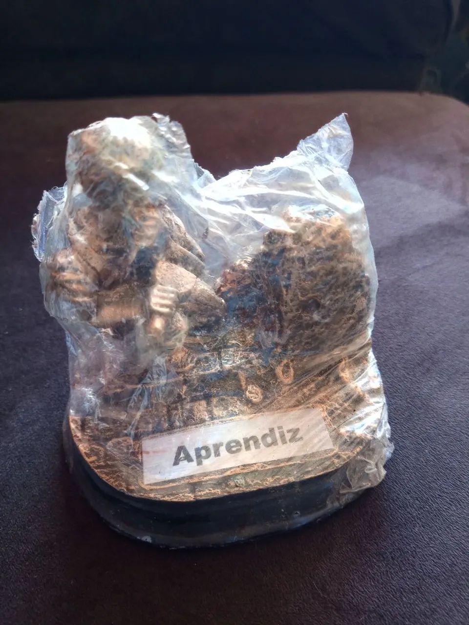 Estatueta "Aprendiz Maçom" e "Companheiro Maçom".