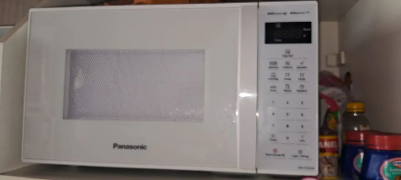 Micro-ondas com defeito 