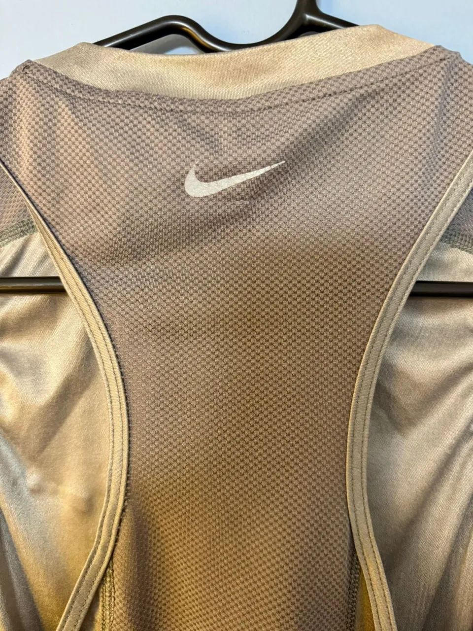 Regata Nike TAM P feminina  - Foto 5