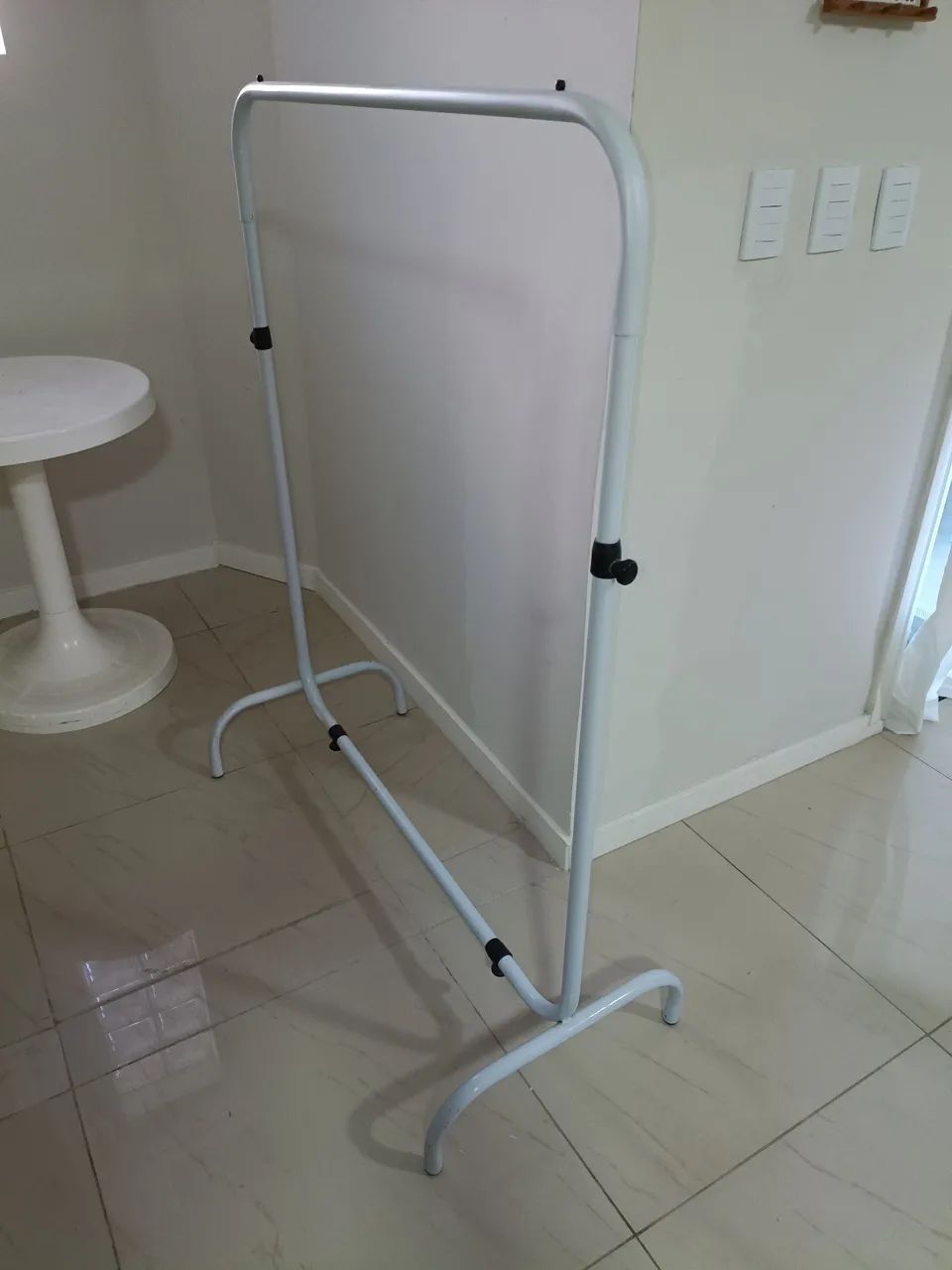 Cabide para roupas 