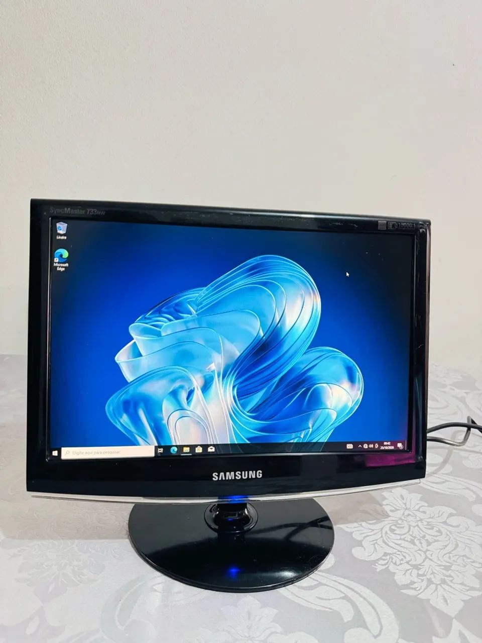Monitor Samsung de 17 polegadas funcionando perfeitamente  - Foto 4