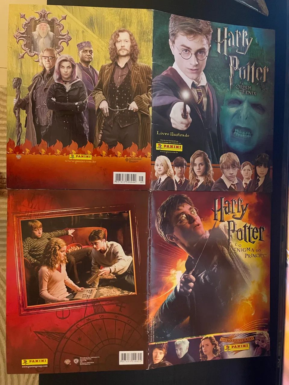 02 Álbuns de Figurinhas do Harry Potter - Foto 2