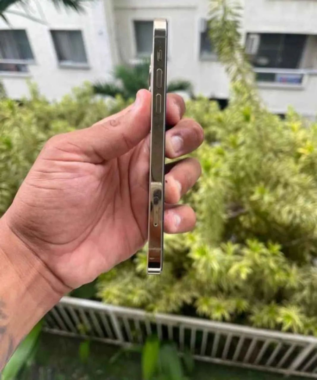 Iphone 12 pro max sem detalhes  - Foto 4