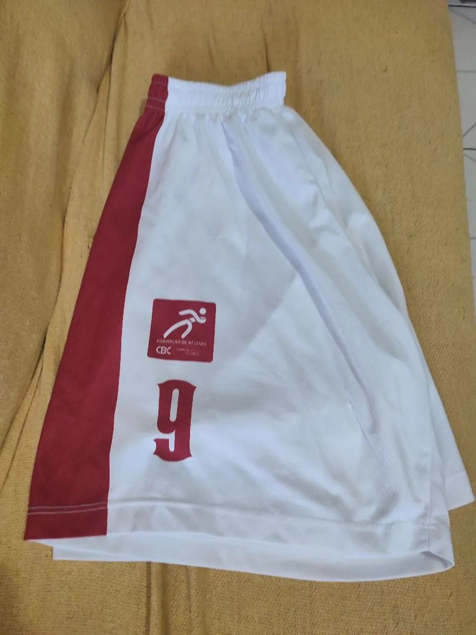 Bermuda de basquete 