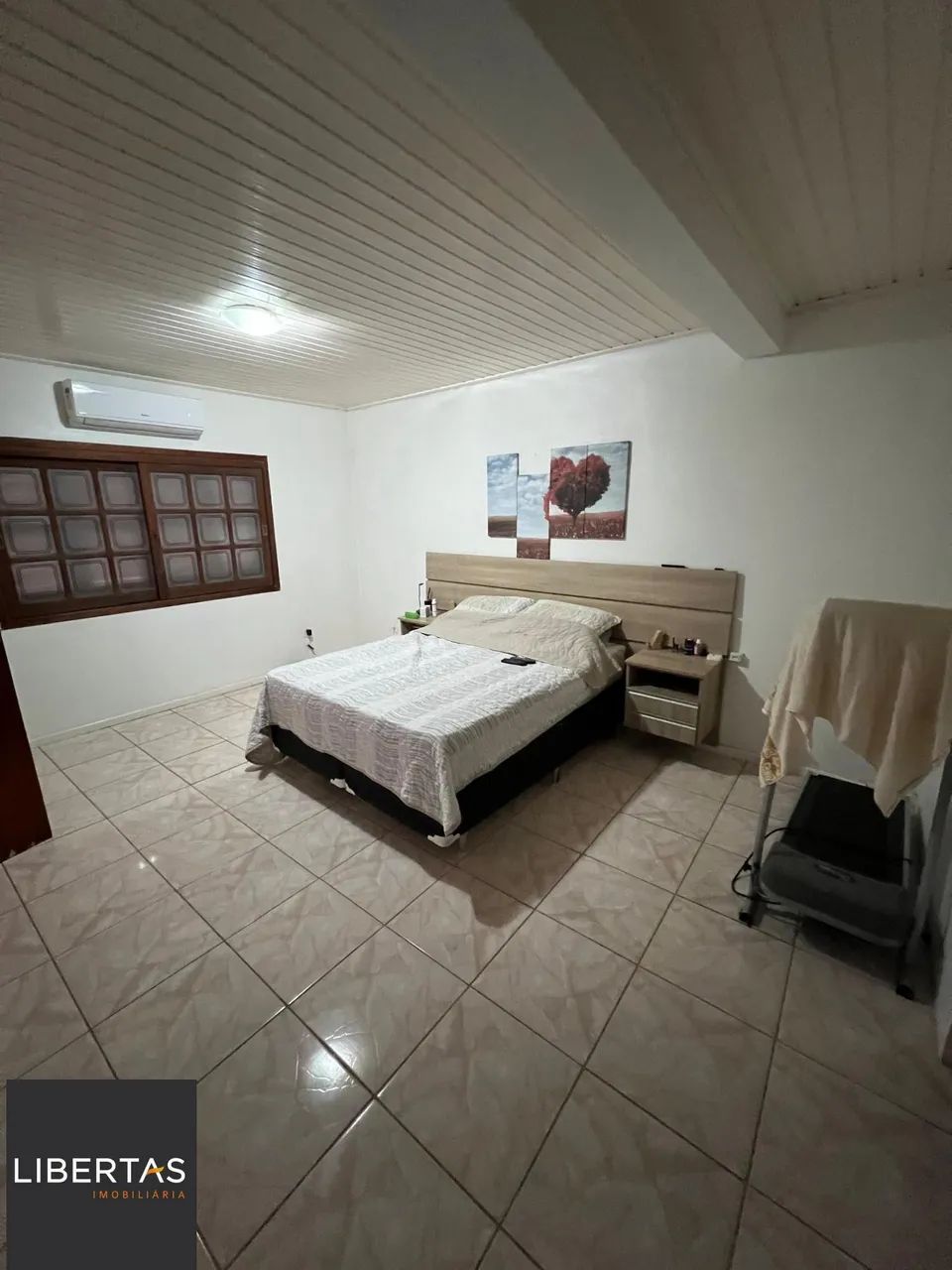 Casa Residencial Semimobiliada com 2 Suítes e Piscina em Viamão, RS - Foto 11