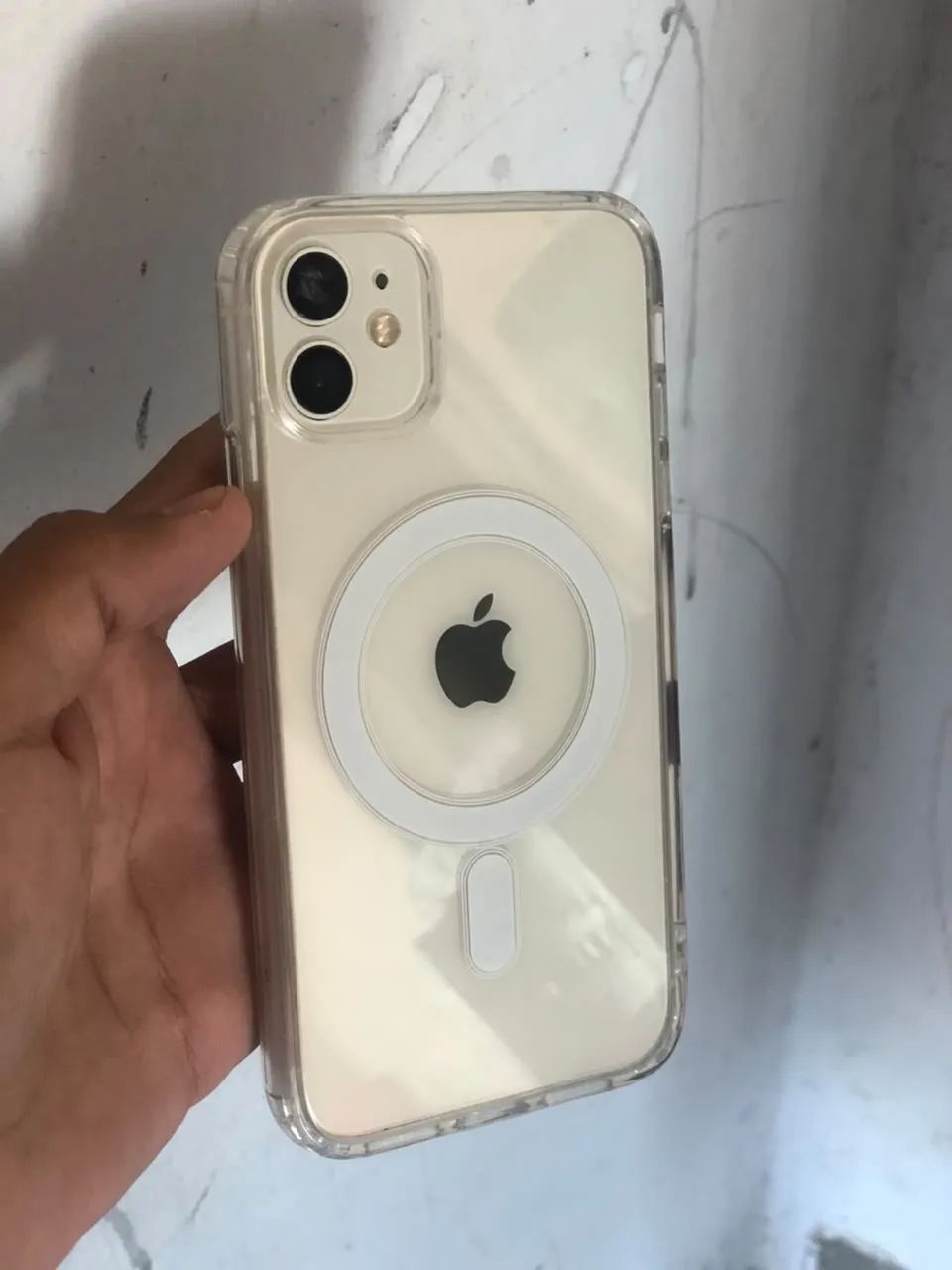 iPhone 11 64 branco 