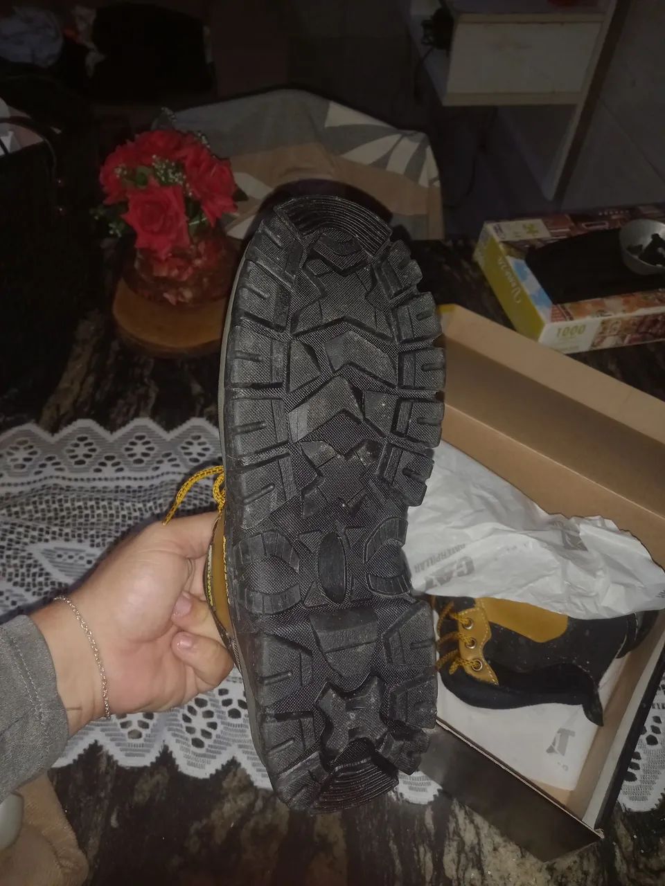 Bota Caterpillar tam:40 - Foto 2