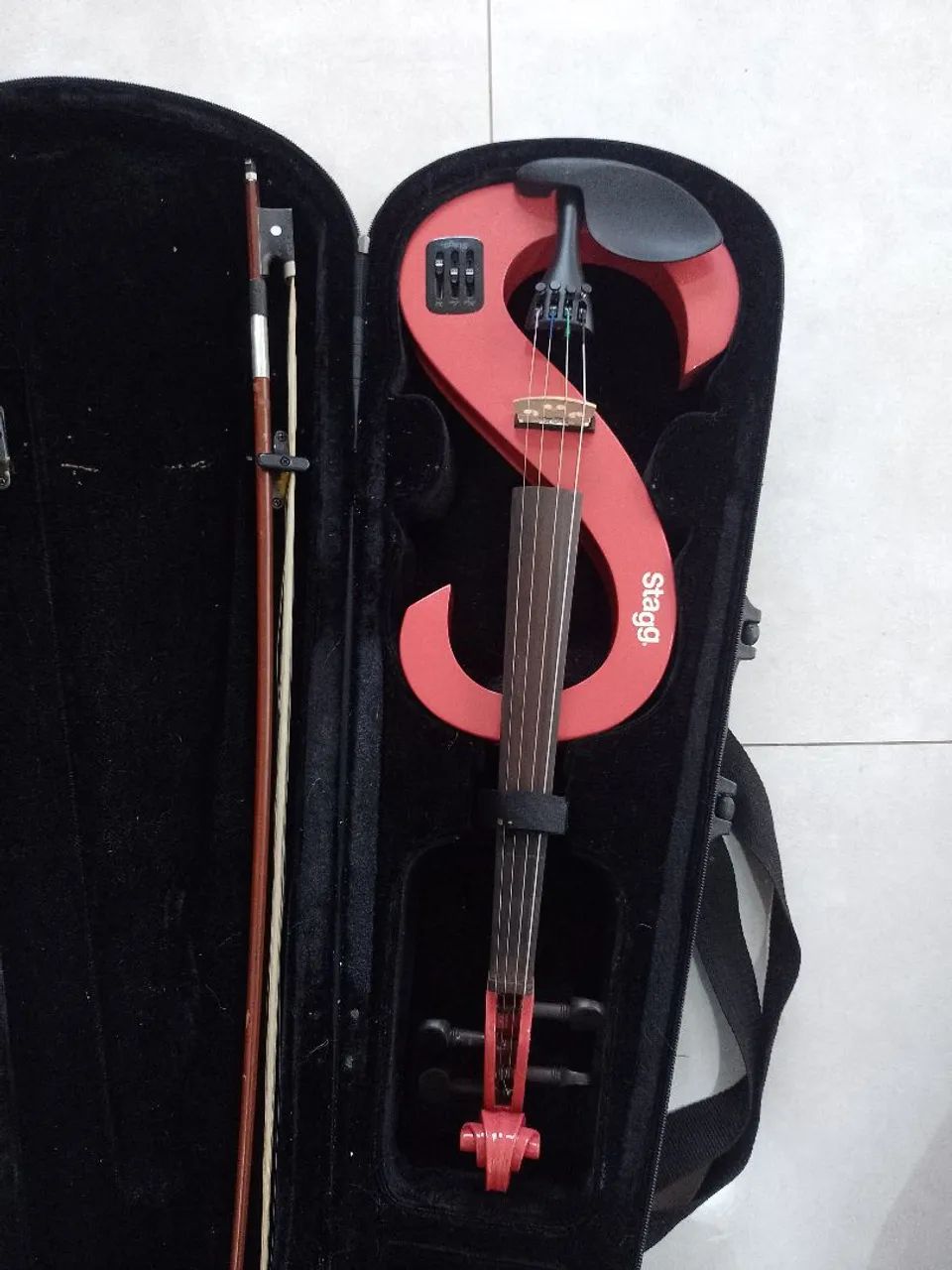 Violino elétrico Stagg 4/4