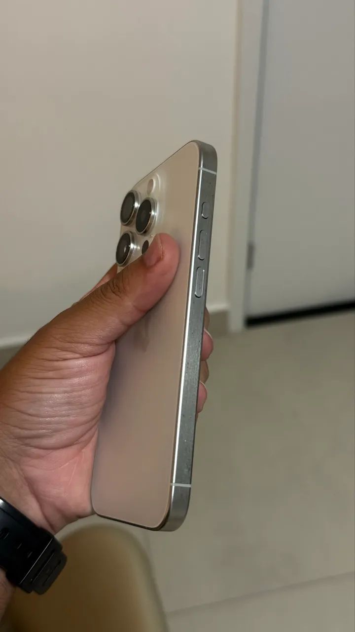 iPhone 15 pro 128gb 