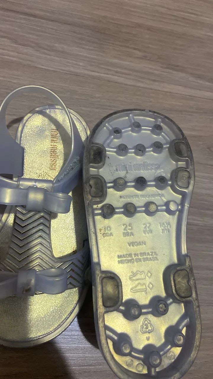 sandália mini melissa dream ouro perolado 25 - Foto 3
