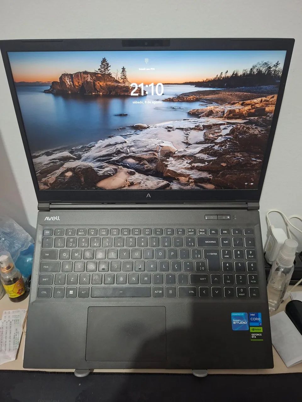 Notebook AVL