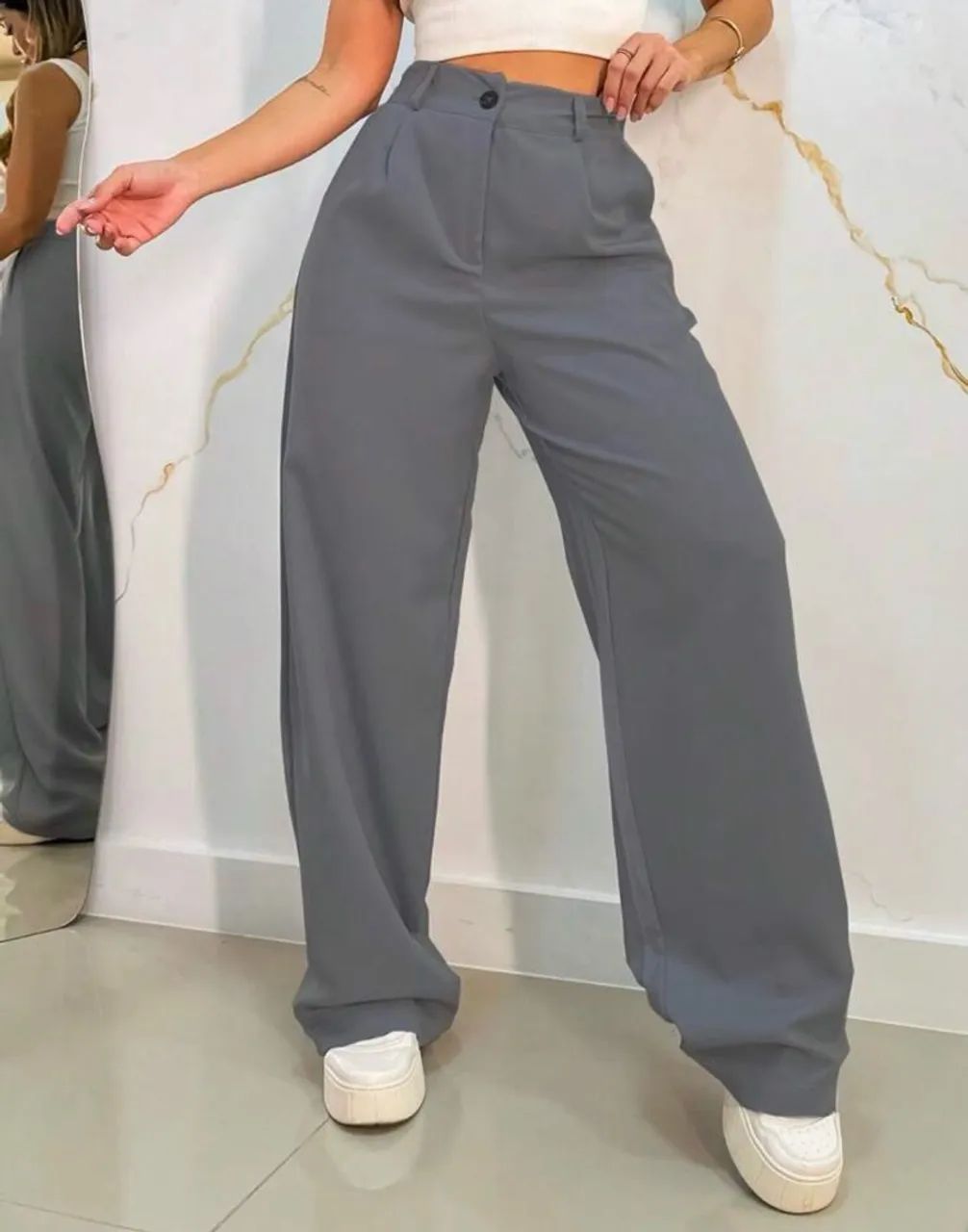 Calça pantalona 