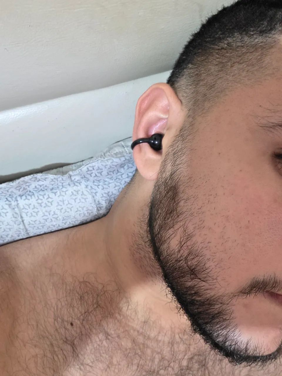 Fone de Ouvido Bluethooth Estilo Piercing  - Foto 2