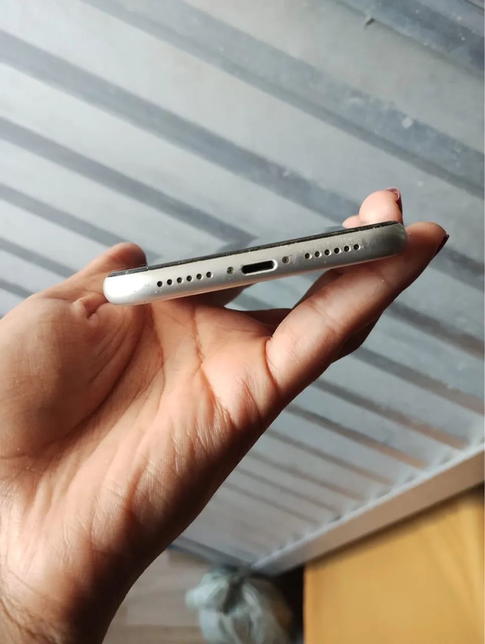 iPhone XR- 128gb / Vendo ou Troco - Foto 2