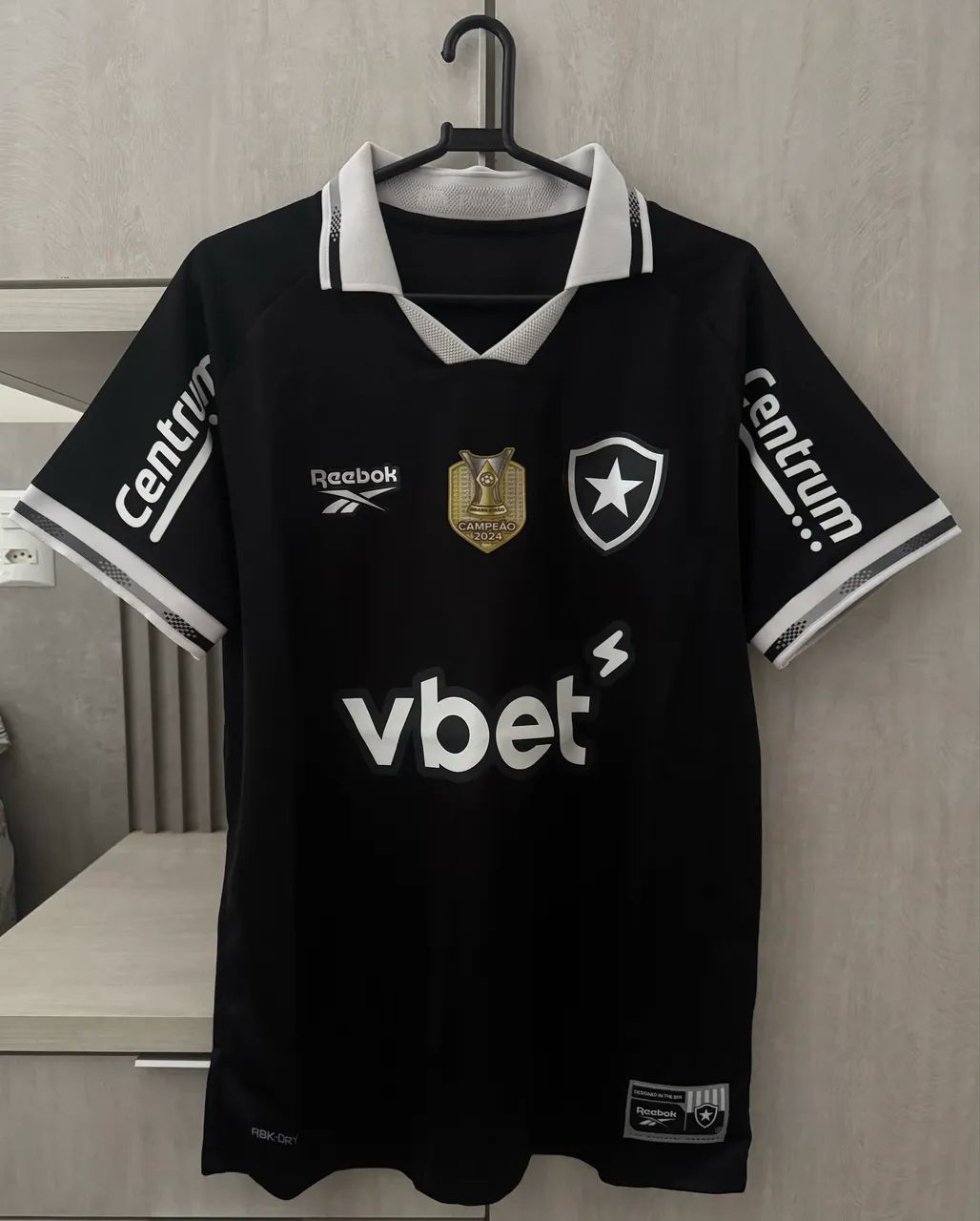 CAMISA PRETA BOTAFOGO DE FUTEBOL E REGATAS 