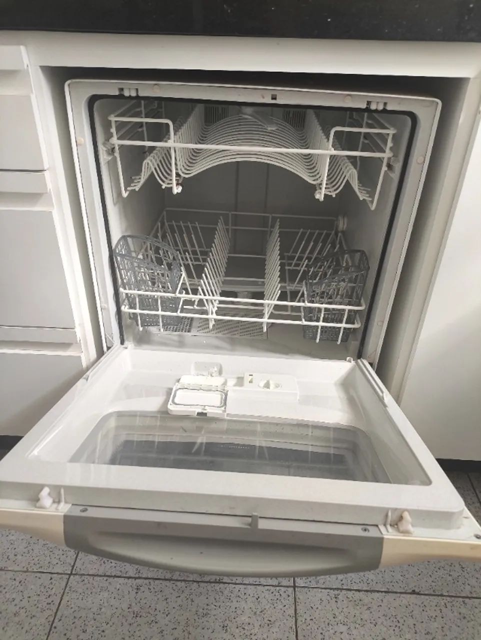 Lava louças Solution Brastemp BLE 208  8 serviços  - Foto 5