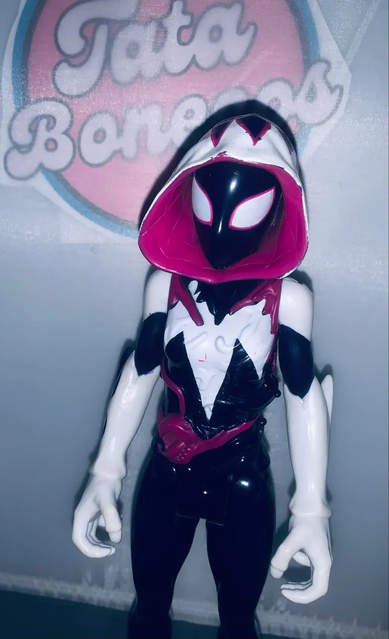  boneco Hasbro Marvel Titan Hero Series Ghost-Spider Maximum Venom de 30 cm usado