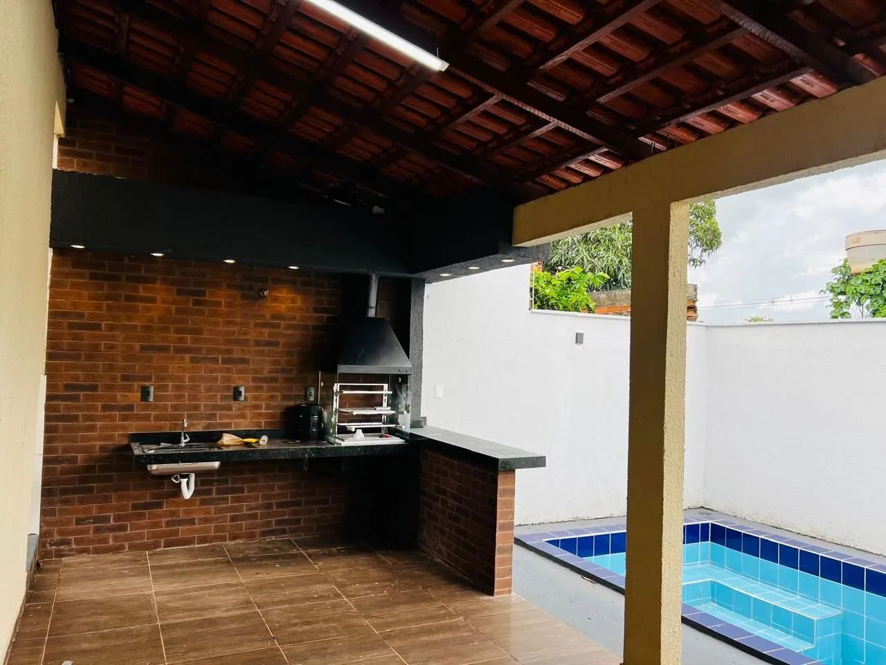 Casa em Conjunto Dona Iris II, Trindade/GO - Foto 4