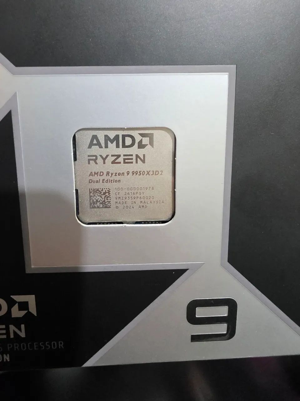 Ryzen 9 9950x3D2 - Foto 3
