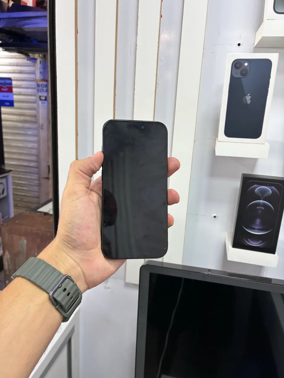 IPHONE 15 PRO - 256GB  - Foto 5