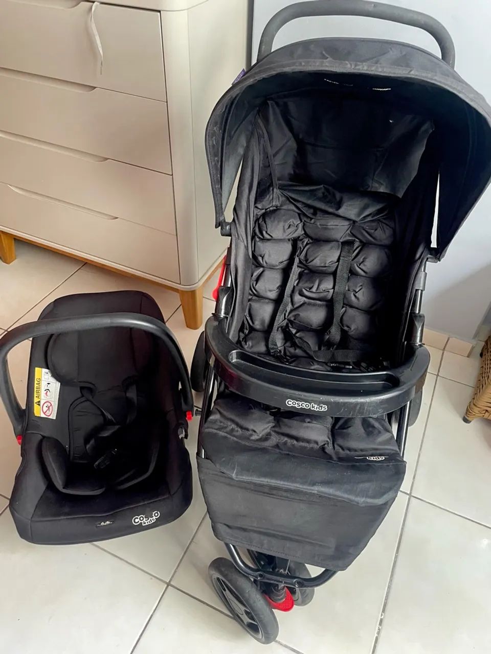 Carrinho e bebê conforto  - Foto 3