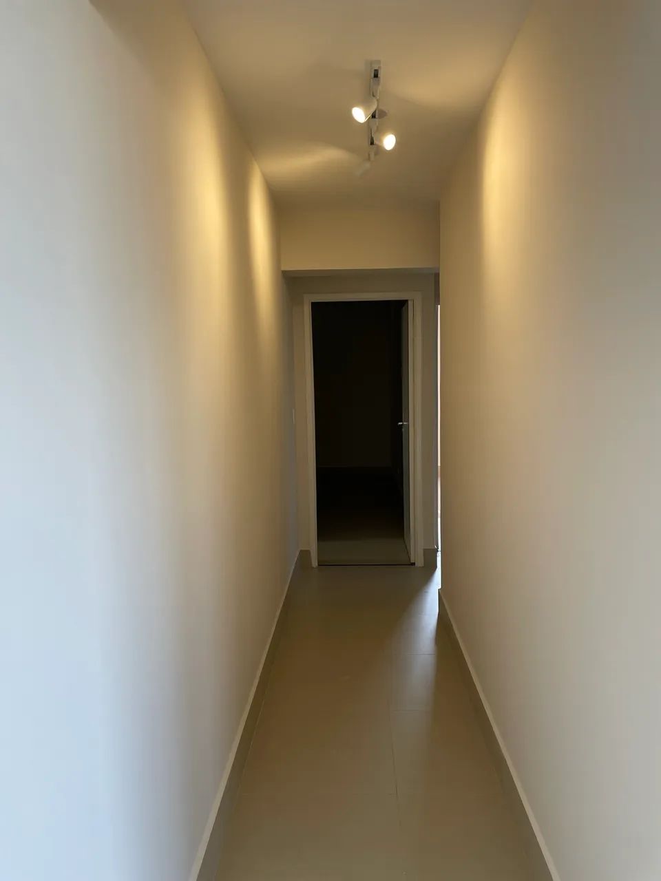 Alugo amplo apartamento prox a Catedral - Foto 3
