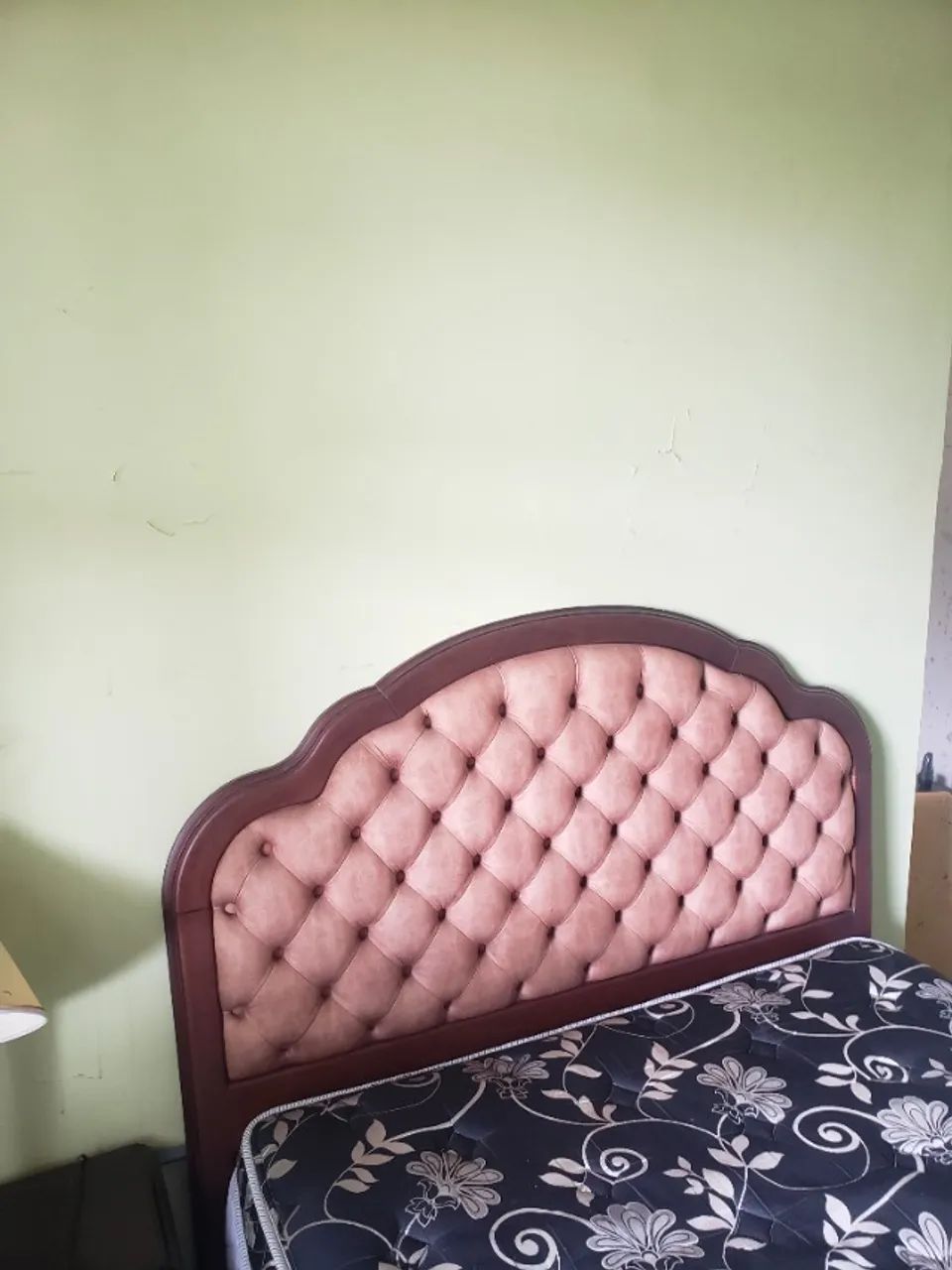 Cama cabeceira colchão..