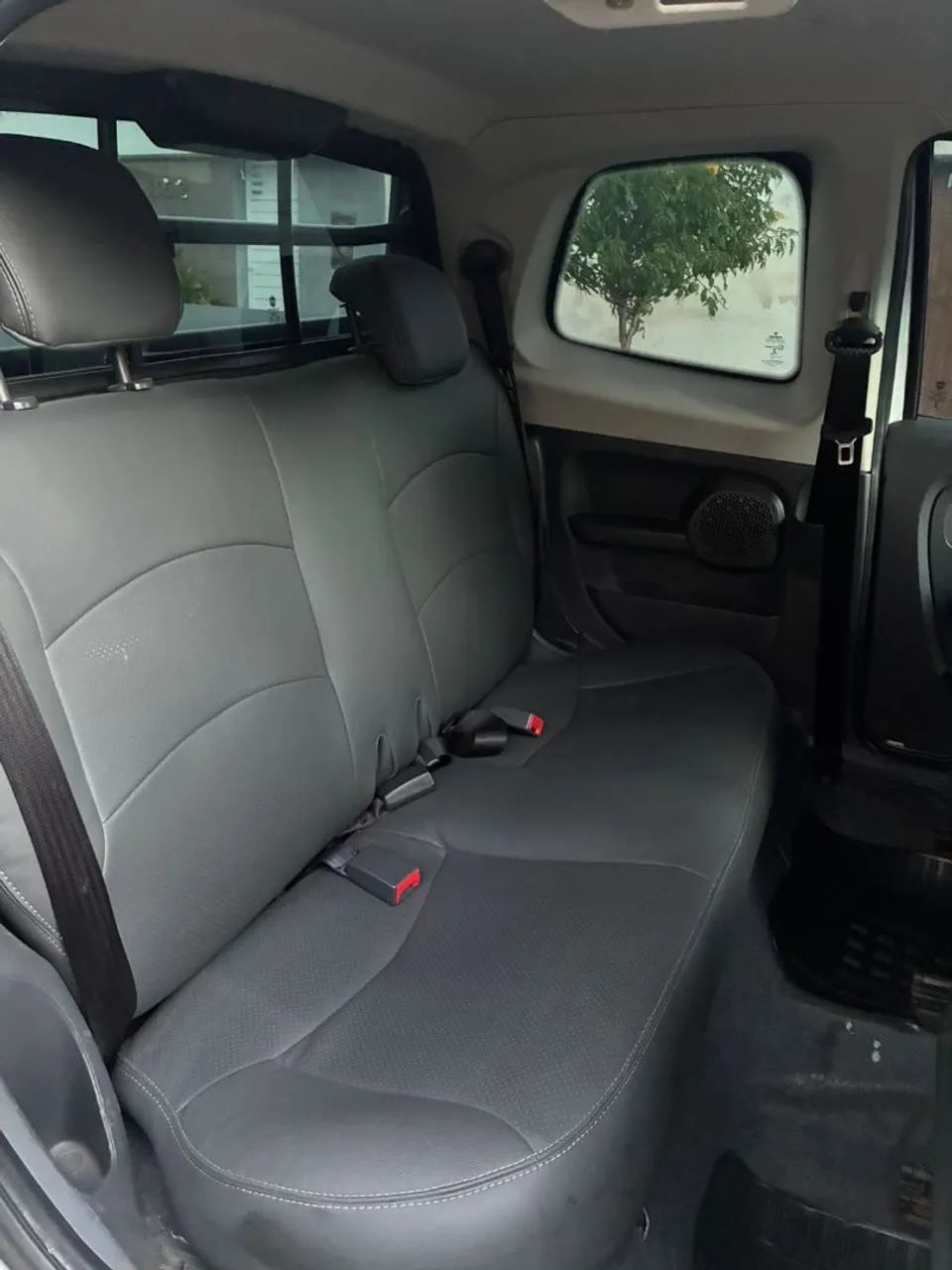 Fiat Strada Working Hard 1.4 Fire Flex 8V CD 2017 - Foto 3
