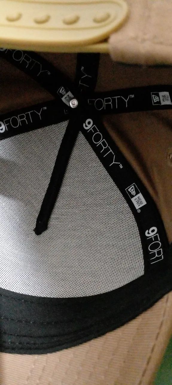 Boné New Era Excelente Estado. - Foto 5