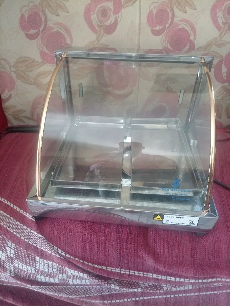 Vendo uma estufa simi nova um tacho de pastel 7 litros um escorredor de pastel - Foto 6
