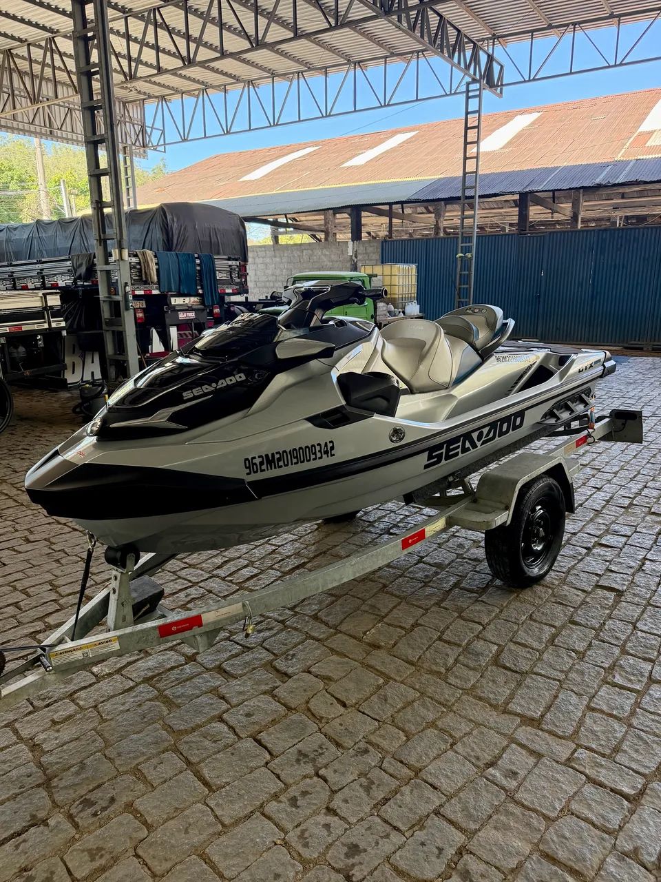 Jet Seadoo GTX 300 Limited 2020 - Foto 3