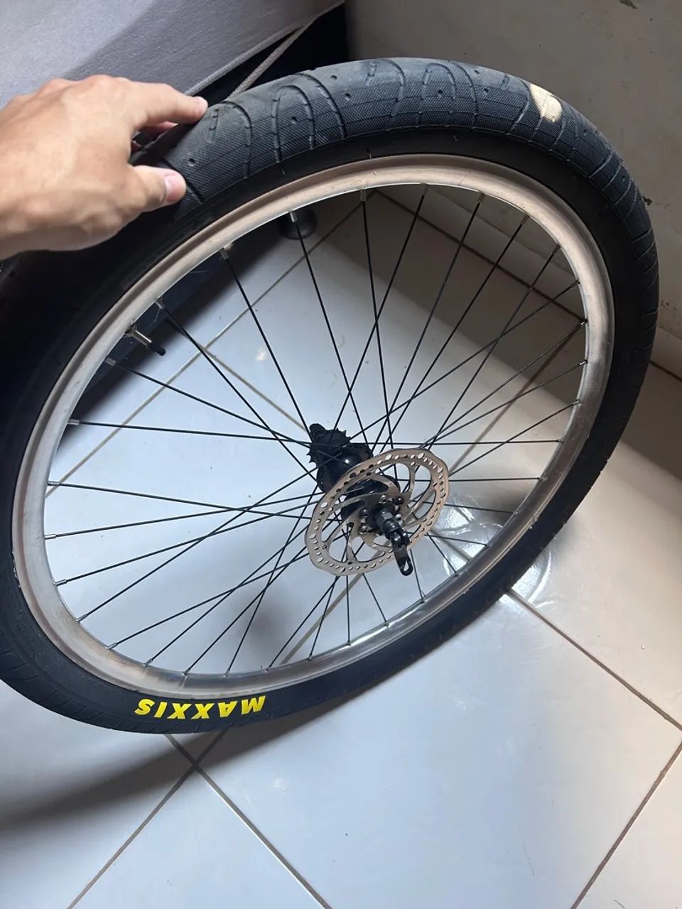 Par de roda 29 com maxxis - Foto 4