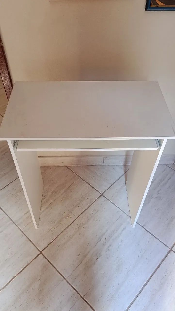 WHITE DESK / STUDY DESK466447834683156481