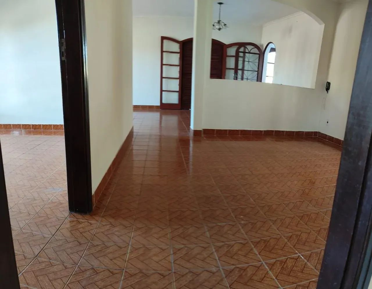 JBL - SO1288 Sobrado para aluguel tem 140 metros quadrados com 4 quartos