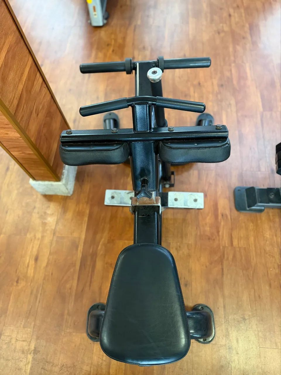 Máquina de panturrilha sentada e anilhada  - Foto 2