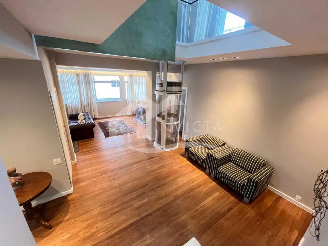 INCRÍVEL TRIPLEX NO ARPOADOR - Foto 4